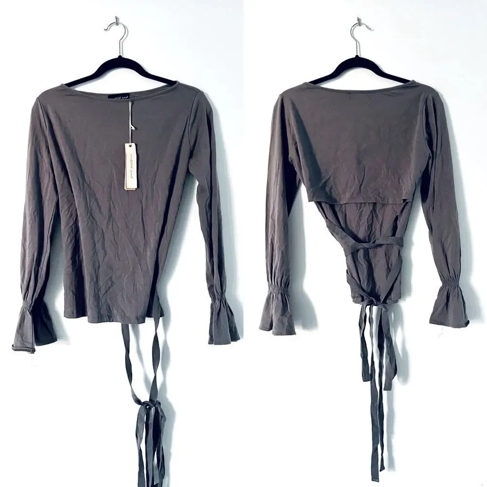 Mustard Seed Top Gray Medium Blouse Open Cut Out Back Ruffle Boho Long Sleeve - Picture 1 of 3
